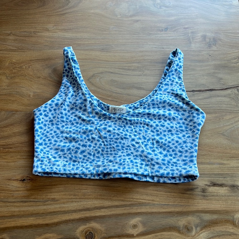blue and white printed tank top